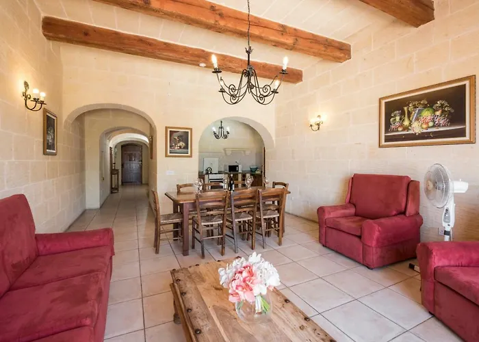 Hotel The Palms - Farmhouse With Private Pool In Island Of Gozo Nadur