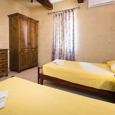 The Palms - Farmhouse With Private Pool In Island Of Gozo