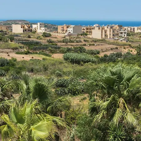 The Palms - Farmhouse With Private Pool In Island Of Gozo Vakantiehuis *