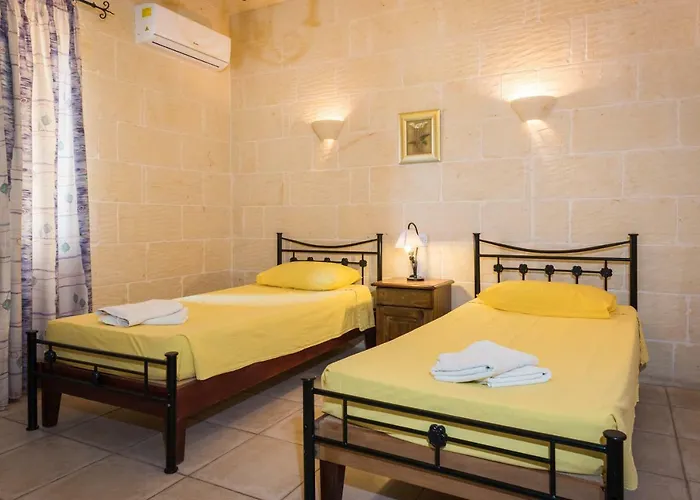 The Palms - Farmhouse With Private Pool In Island Of Gozo Hotel